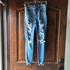 American Eagle Outfitters Blue Skinny Jeans with Distressed Details